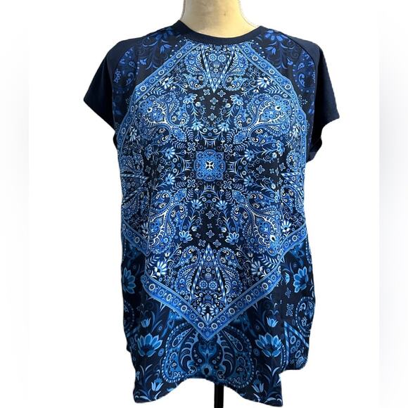 DG2 by Diane Gilman Paisley Print Navy Women Tee NWT Size M - Picture 2 of 7